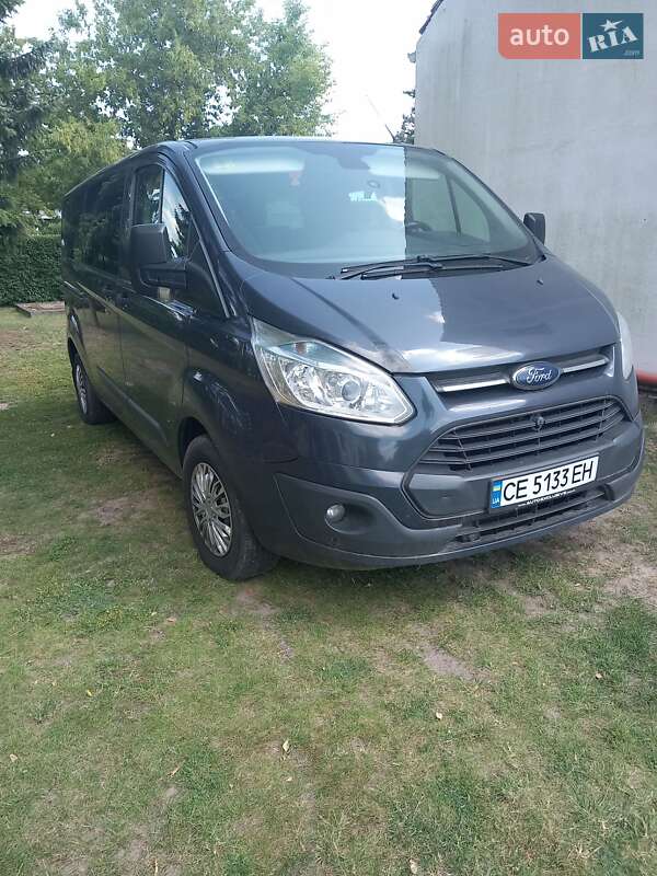 Позашляховик / Кросовер Ford Transit Custom