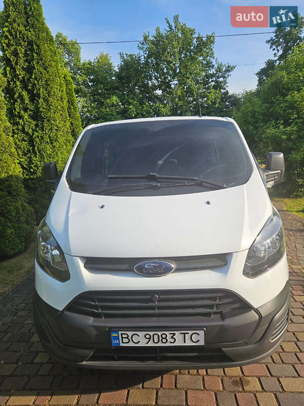 Седан Ford Transit Custom