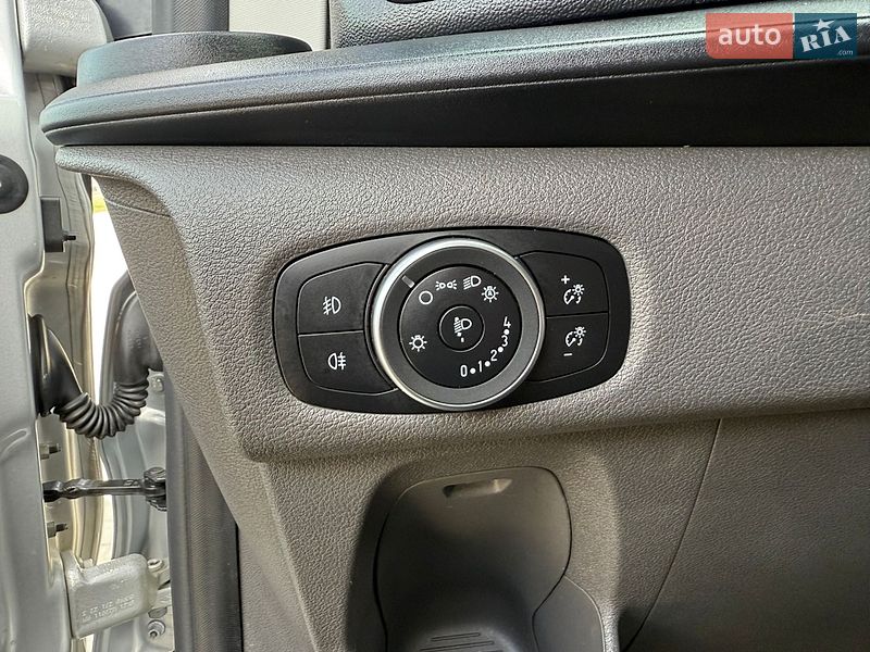 Грузовой фургон Ford Transit Custom 2022 в Виноградове фото 20 Грузовой фургон Ford Transit Custom 2022 в Виноградове
