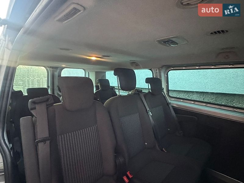 Минивэн Ford Transit Custom 2016 в Сваляве