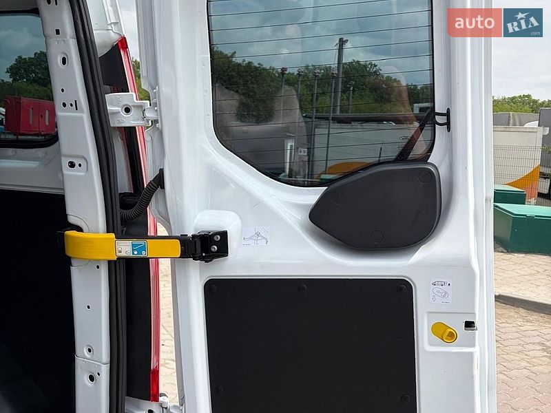 Мінівен Ford Transit Custom 2019 в Києві фото 17 Мінівен Ford Transit Custom 2019 в Києві