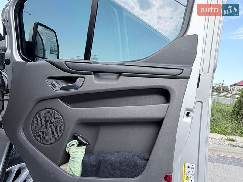 Грузовой фургон Ford Transit Custom 2018 в Львове