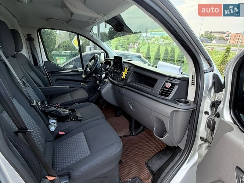 Грузовой фургон Ford Transit Custom 2018 в Львове