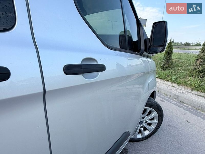 Грузовой фургон Ford Transit Custom 2018 в Львове