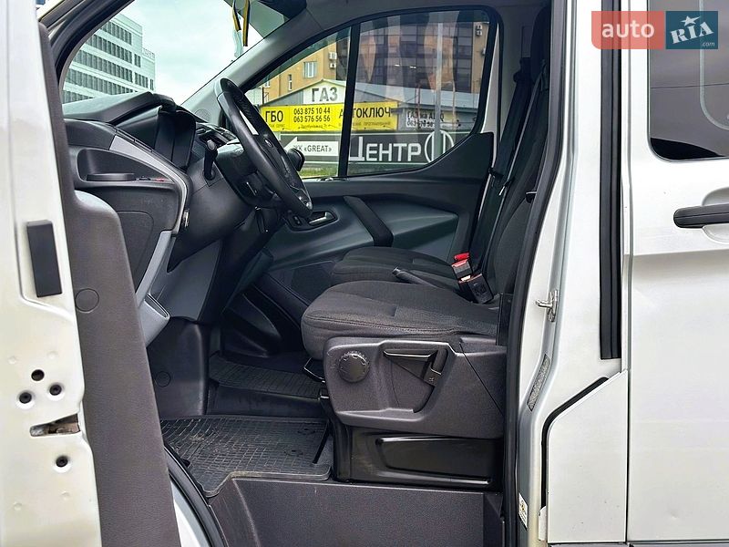 Грузовой фургон Ford Transit Custom 2015 в Киеве