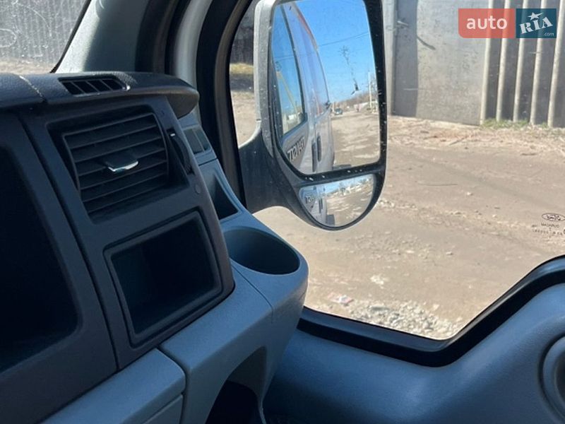 Грузовой фургон Ford Transit Custom 2011 в Андреевке фото 15 Грузовой фургон Ford Transit Custom 2011 в Андреевке
