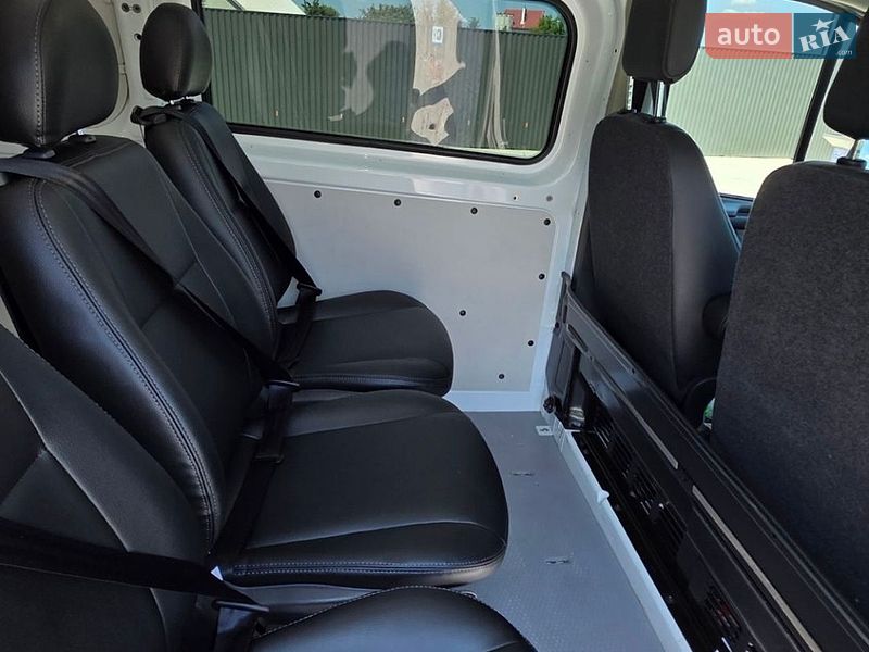 Вантажопасажирський фургон Ford Transit Custom 2019 в Чорткові