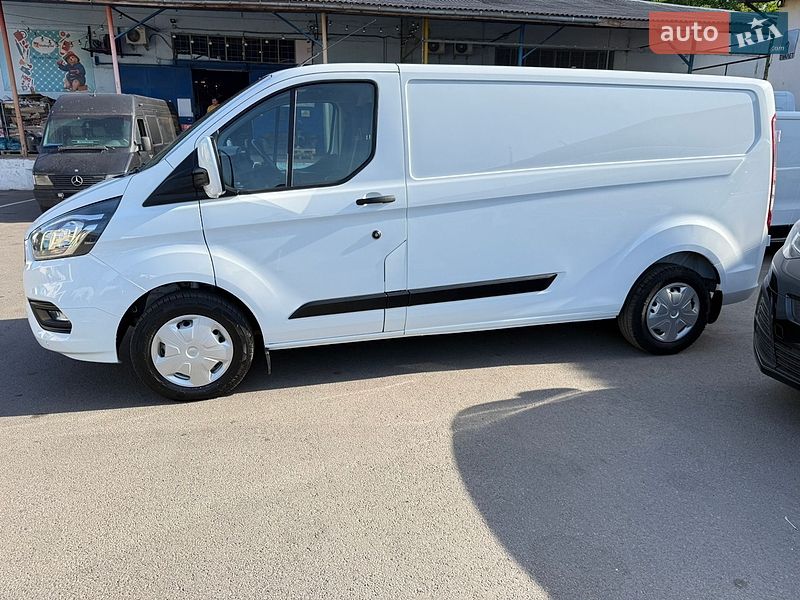 Грузовой фургон Ford Transit Custom 2021 в Луцке