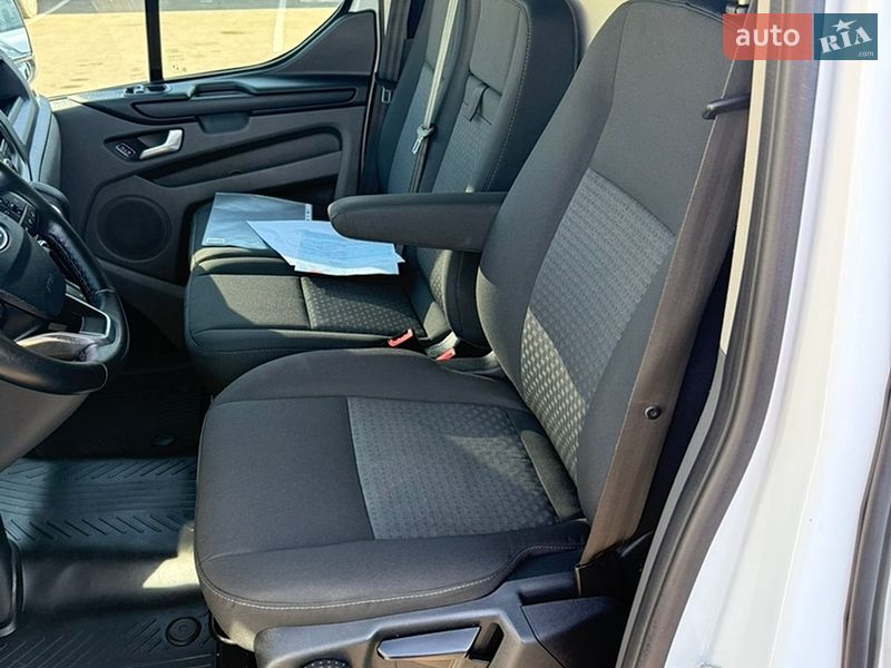 Грузовой фургон Ford Transit Custom 2021 в Луцке
