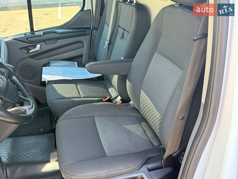 Грузовой фургон Ford Transit Custom 2021 в Луцке