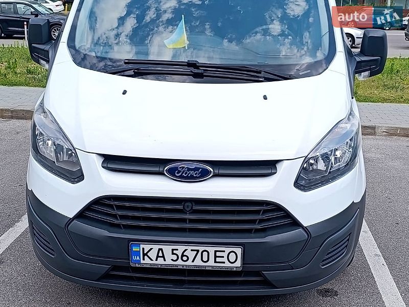 Минивэн Ford Transit Custom 2015 в Киеве