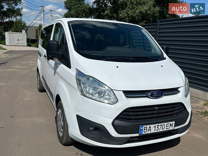 Минивэн Ford Transit Custom 2016 в Кропивницком
