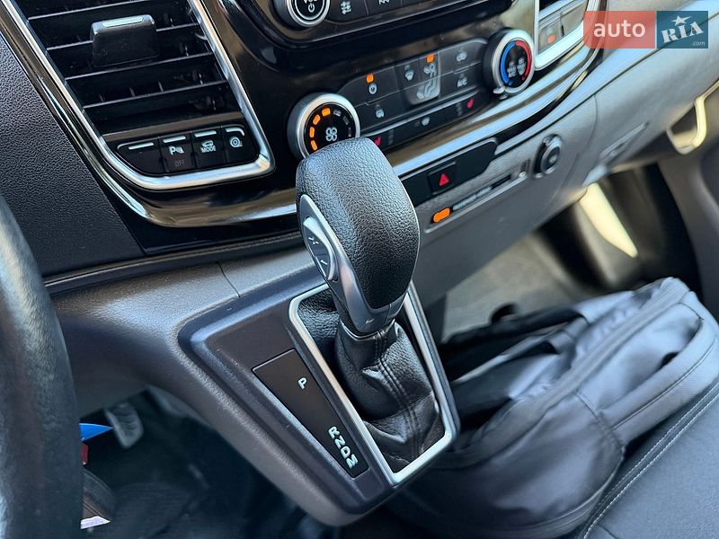 Вантажний фургон Ford Transit Custom 2020 в Луцьку