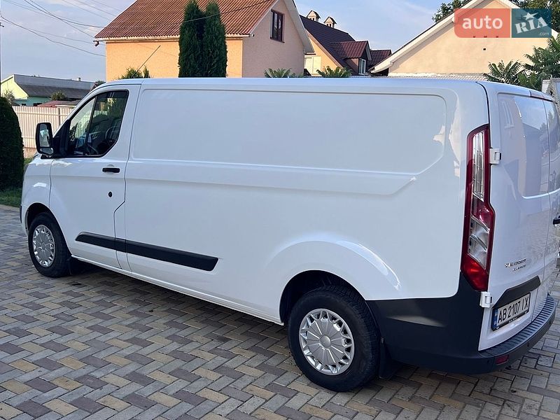 Грузовой фургон Ford Transit Custom 2016 в Ивано-Франковске