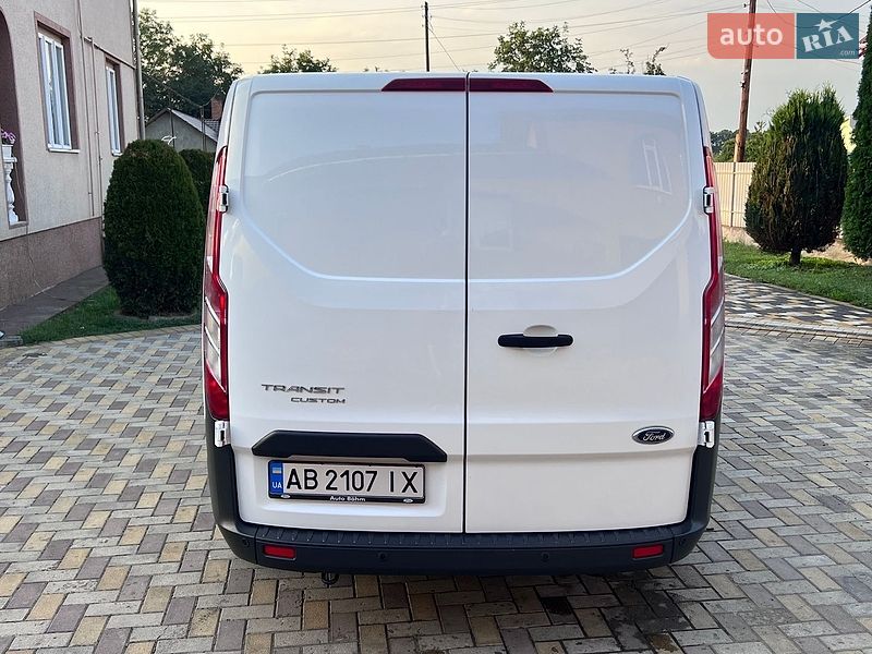 Грузовой фургон Ford Transit Custom 2016 в Ивано-Франковске