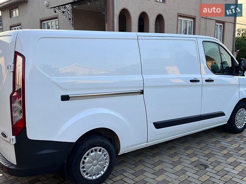 Грузовой фургон Ford Transit Custom 2016 в Ивано-Франковске