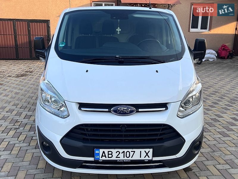 Грузовой фургон Ford Transit Custom 2016 в Ивано-Франковске