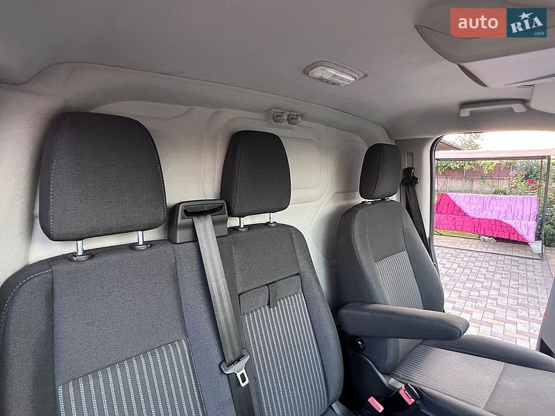 Грузовой фургон Ford Transit Custom 2016 в Ивано-Франковске
