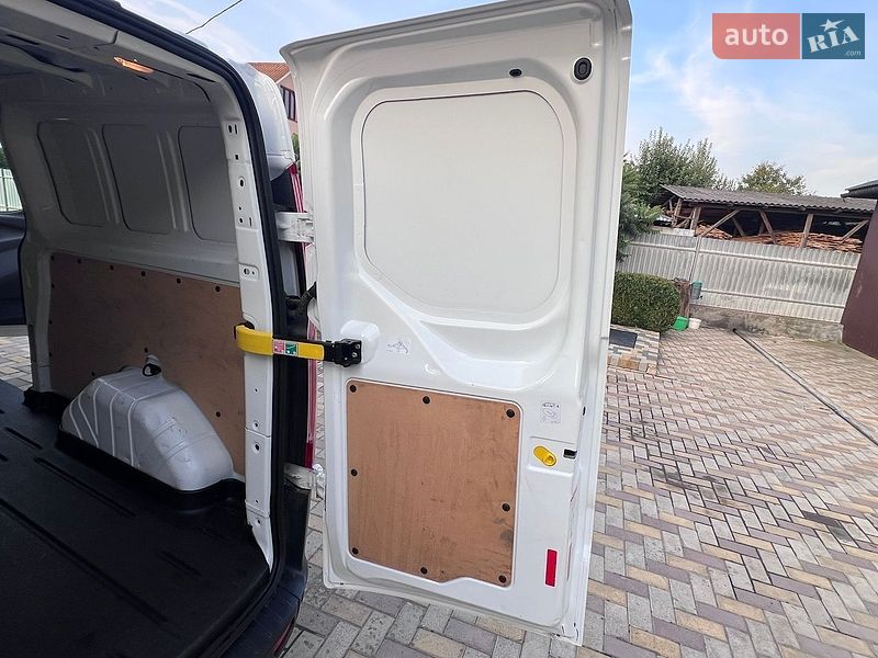 Грузовой фургон Ford Transit Custom 2016 в Ивано-Франковске