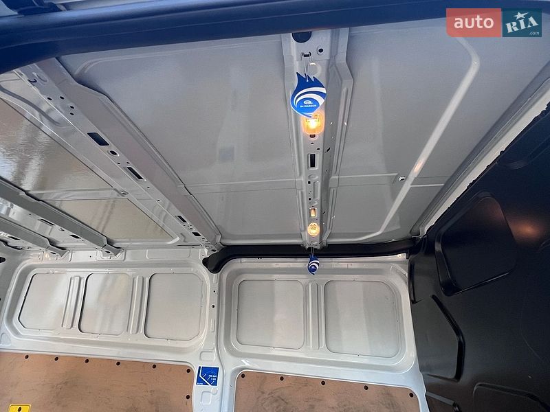 Грузовой фургон Ford Transit Custom 2016 в Ивано-Франковске