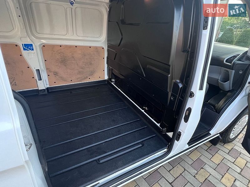 Грузовой фургон Ford Transit Custom 2016 в Ивано-Франковске