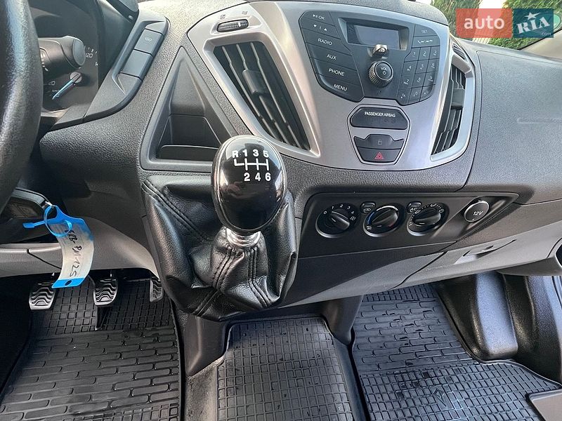 Грузовой фургон Ford Transit Custom 2016 в Ивано-Франковске