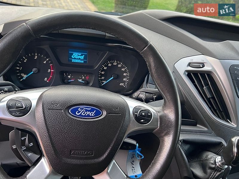 Грузовой фургон Ford Transit Custom 2016 в Ивано-Франковске