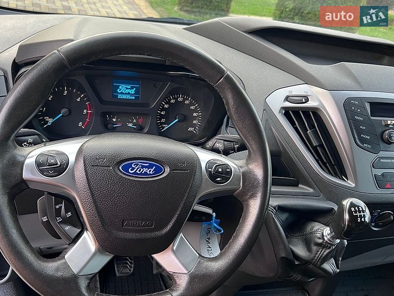 Грузовой фургон Ford Transit Custom 2016 в Ивано-Франковске
