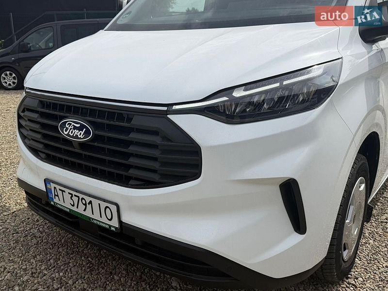 Минивэн Ford Transit Custom 2024 в Калуше