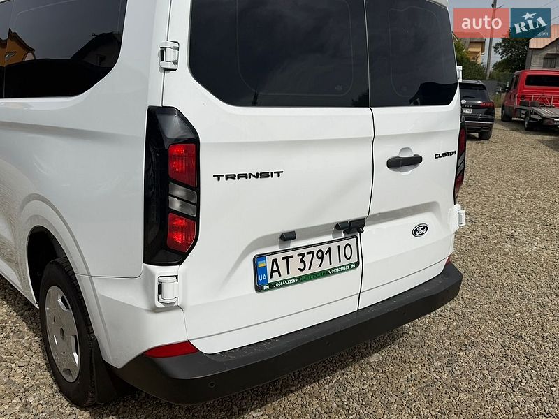 Минивэн Ford Transit Custom 2024 в Калуше