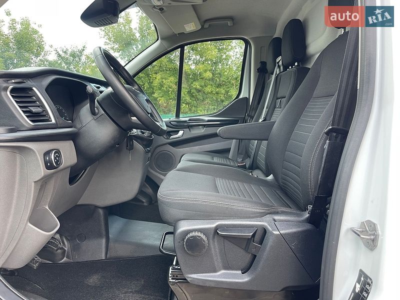 Грузовой фургон Ford Transit Custom 2023 в Дубно