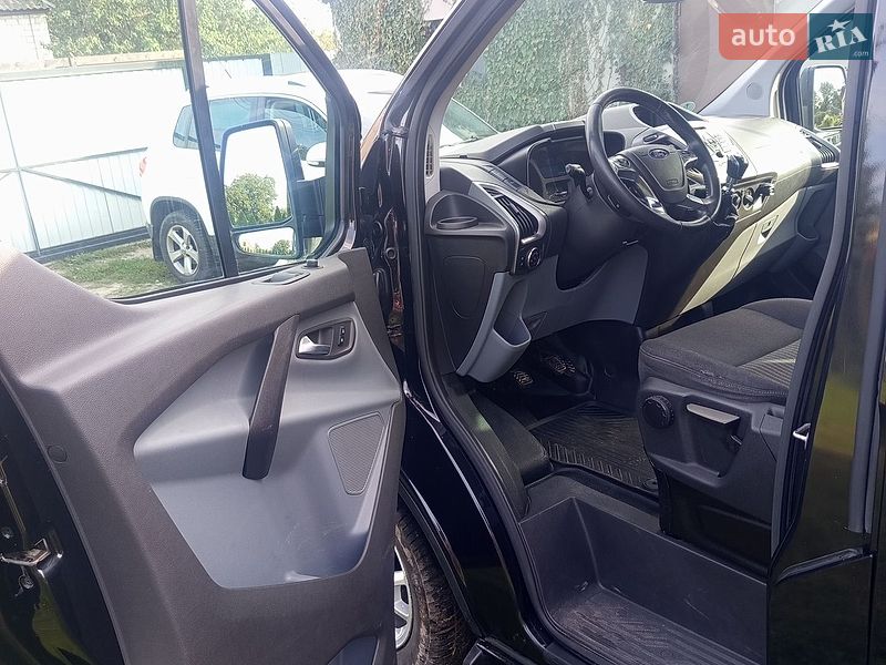 Мінівен Ford Transit Custom 2015 в Борисполі