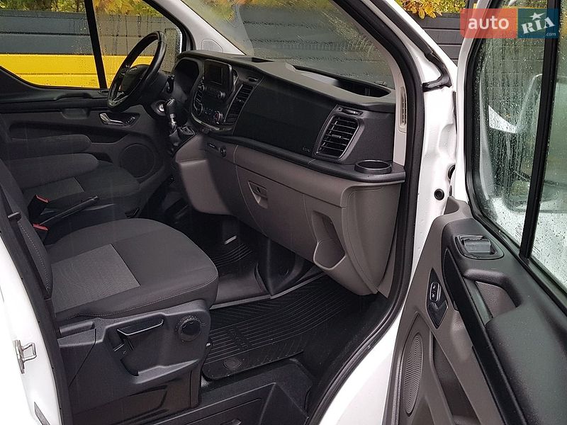 Грузопассажирский фургон Ford Transit Custom 2018 в Виннице