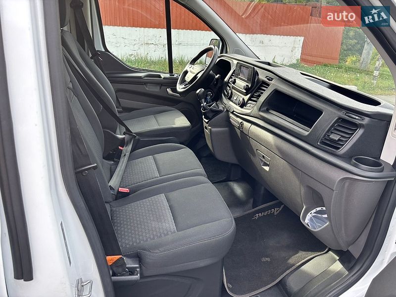 Грузовой фургон Ford Transit Custom 2022 в Киеве