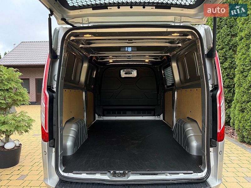 Грузовой фургон Ford Transit Custom 2022 в Радивилове
