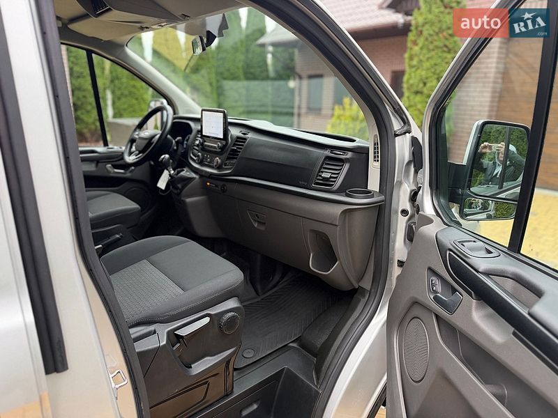 Грузовой фургон Ford Transit Custom 2022 в Радивилове