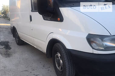 Ford Transit  2004