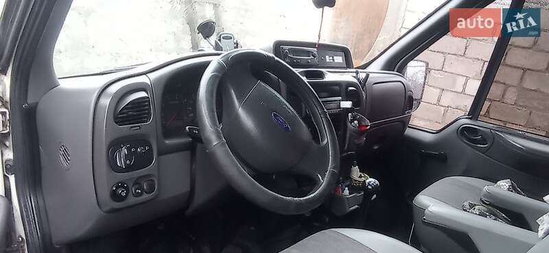 Микроавтобус Ford Transit 2003 в Киеве