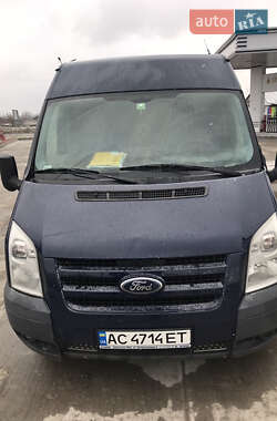 Ford Transit  2011