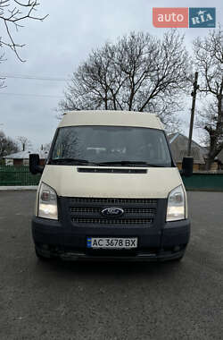 Ford Transit  2012