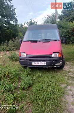 Ford Transit  1990