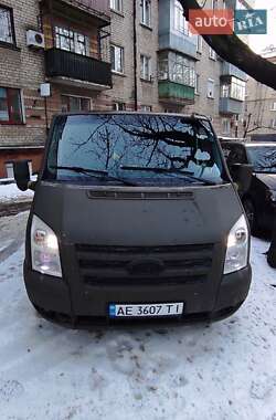 Ford Transit  2006
