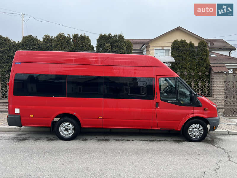 Ford Transit 2012
