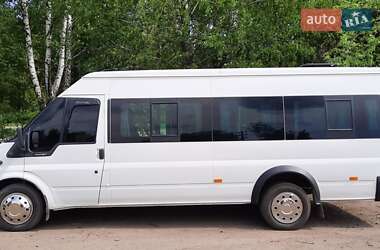 Ford Transit  2005