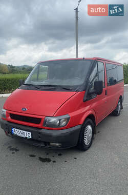 Ford Transit  2001