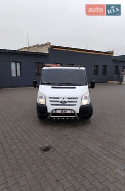 Ford Transit  2006