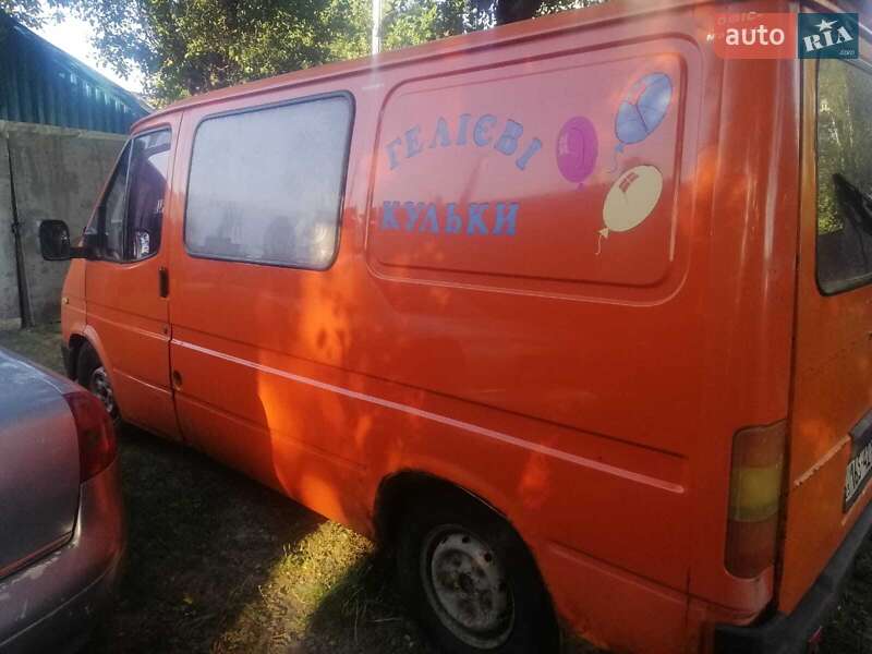 Другие автобусы Ford Transit 1987 в Василькове