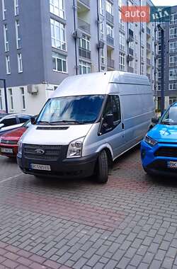 Ford Transit  2011