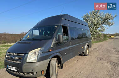 Ford Transit  2011