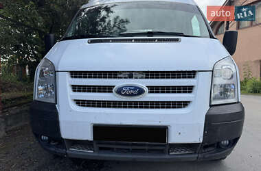 Ford Transit  2012